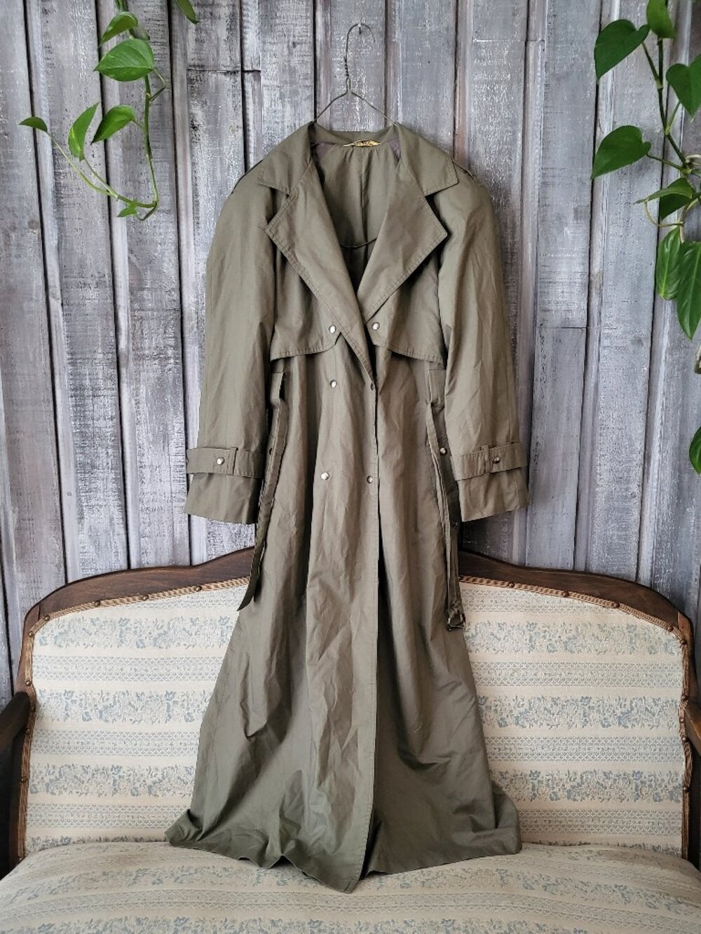 Vintage Xception Khaki Green Cape Trench Coat Belt PTP 20" Médium Fit